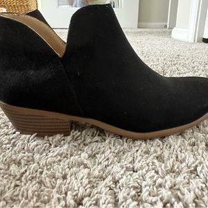 Size 6 black booties